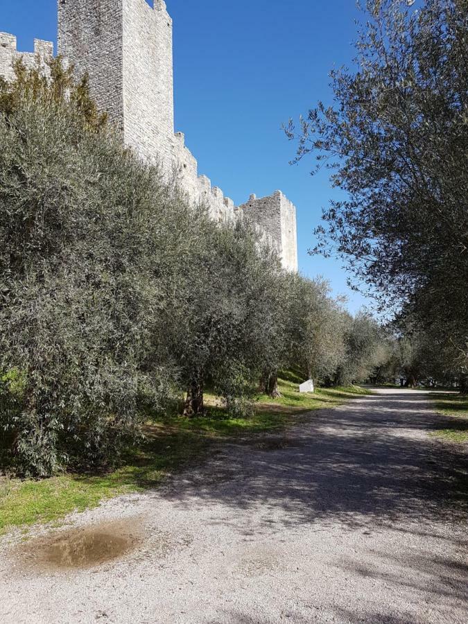 Antica Casa Di Famiglia Hotell Castiglione del Lago Exteriör bild